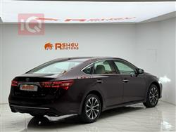 تويوتا أفالون